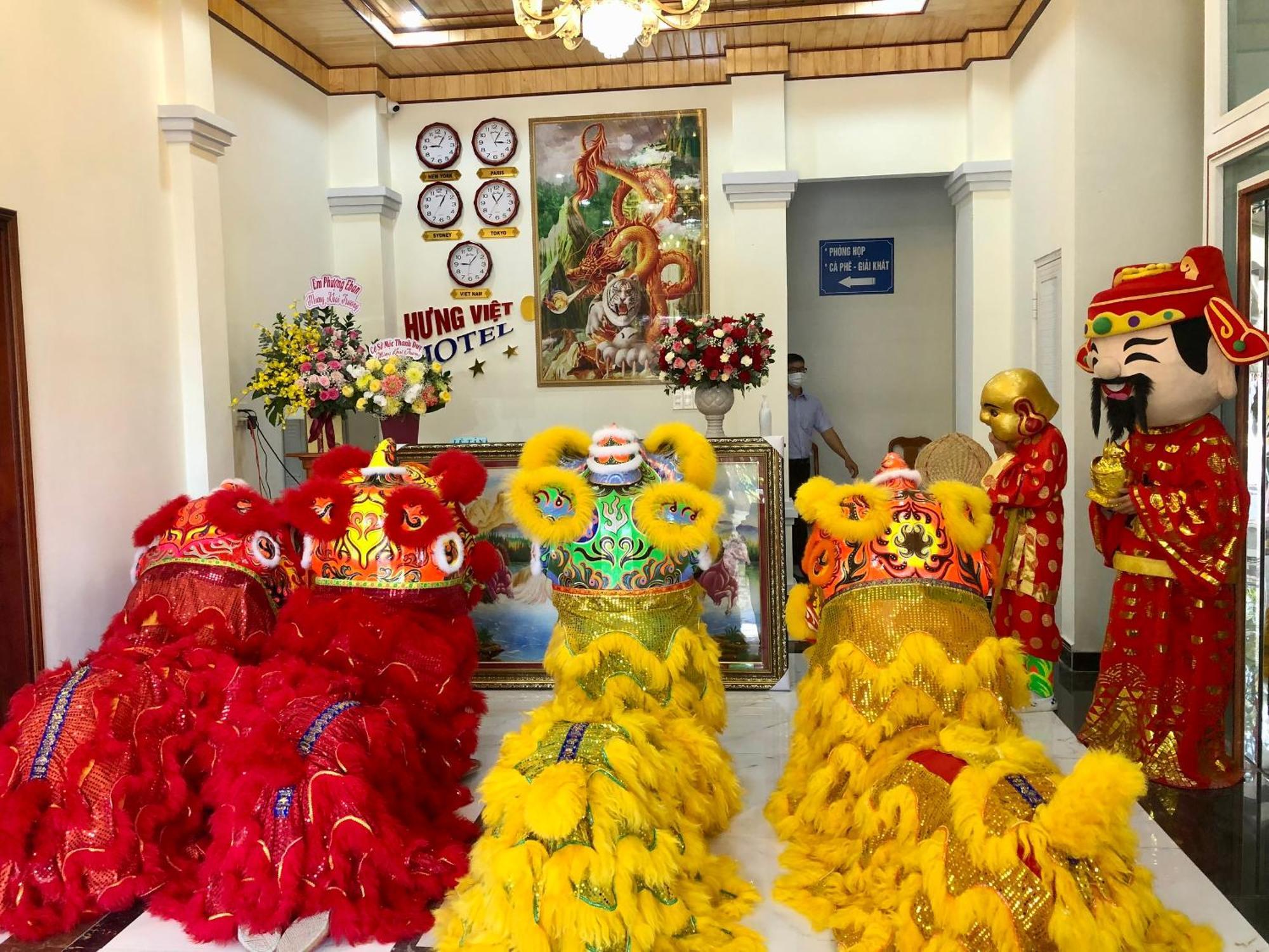 Khach San Hung Viet Hotel Kon Tum Luaran gambar